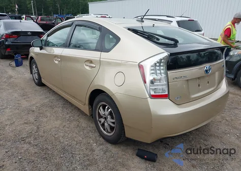 2011 Toyota Prius Two z USA, uszkodzony, nr VIN JTDKN3DU2B1462050